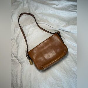 Vintage Coach leather shoulder bag